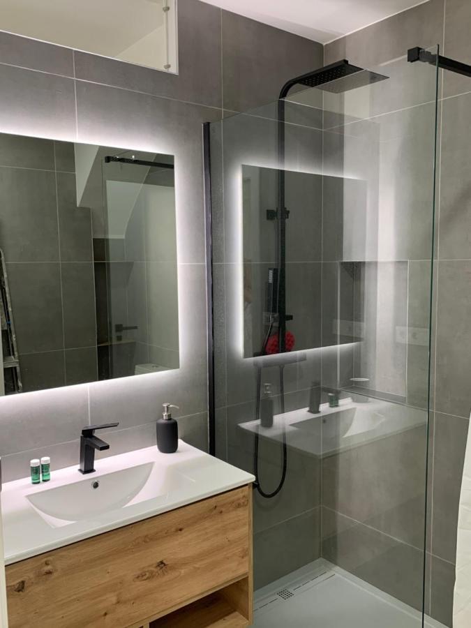 Decasta Apartment Чулиля Екстериор снимка